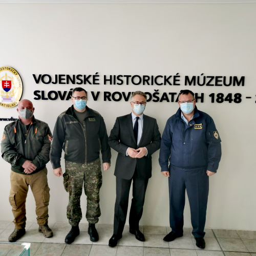V piešťanskom Vojenskom historickom múzeu privítali vzácnu návštevu